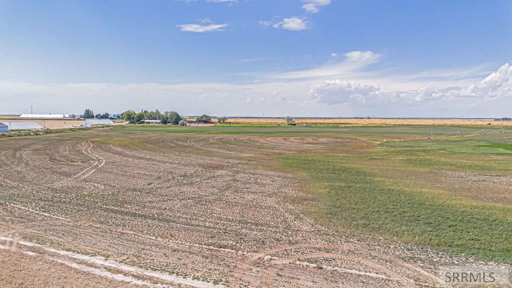 L1b3 Baseline Road Property Photo 3