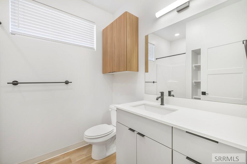 201 E Ross Avenue # A103 Property Photo 13