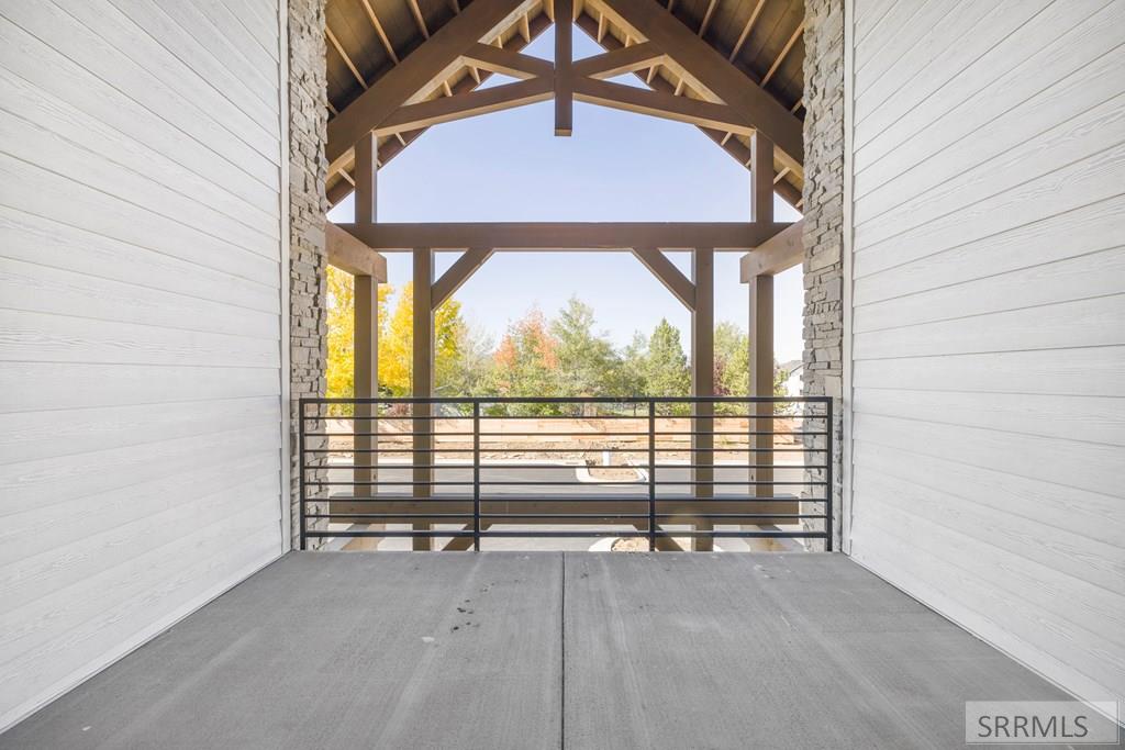 201 E Ross Avenue # A103 Property Photo 17