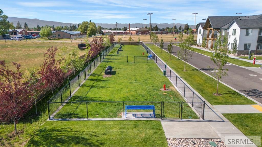 201 E Ross Avenue # A103 Property Photo 29