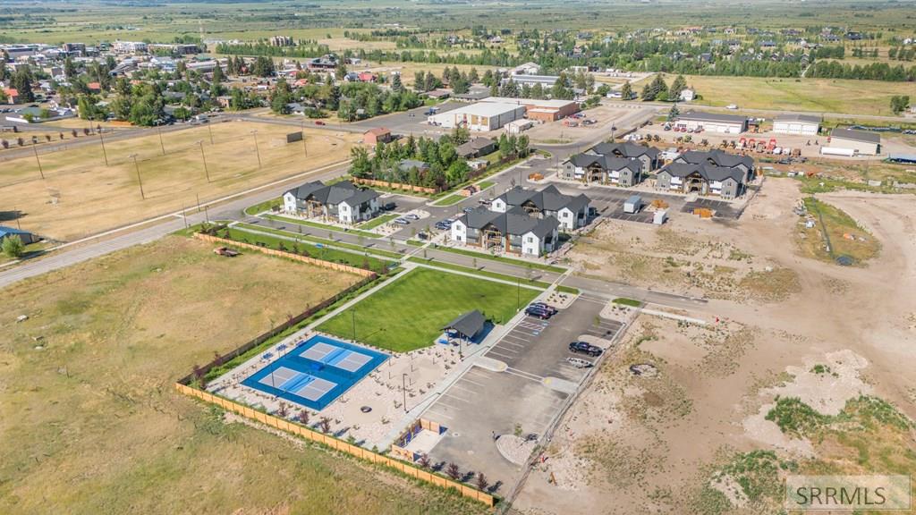 201 E Ross Avenue # A103 Property Photo 33