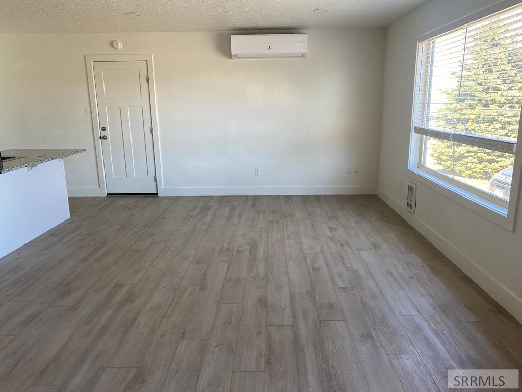 311 Skyline Drive Property Photo 6
