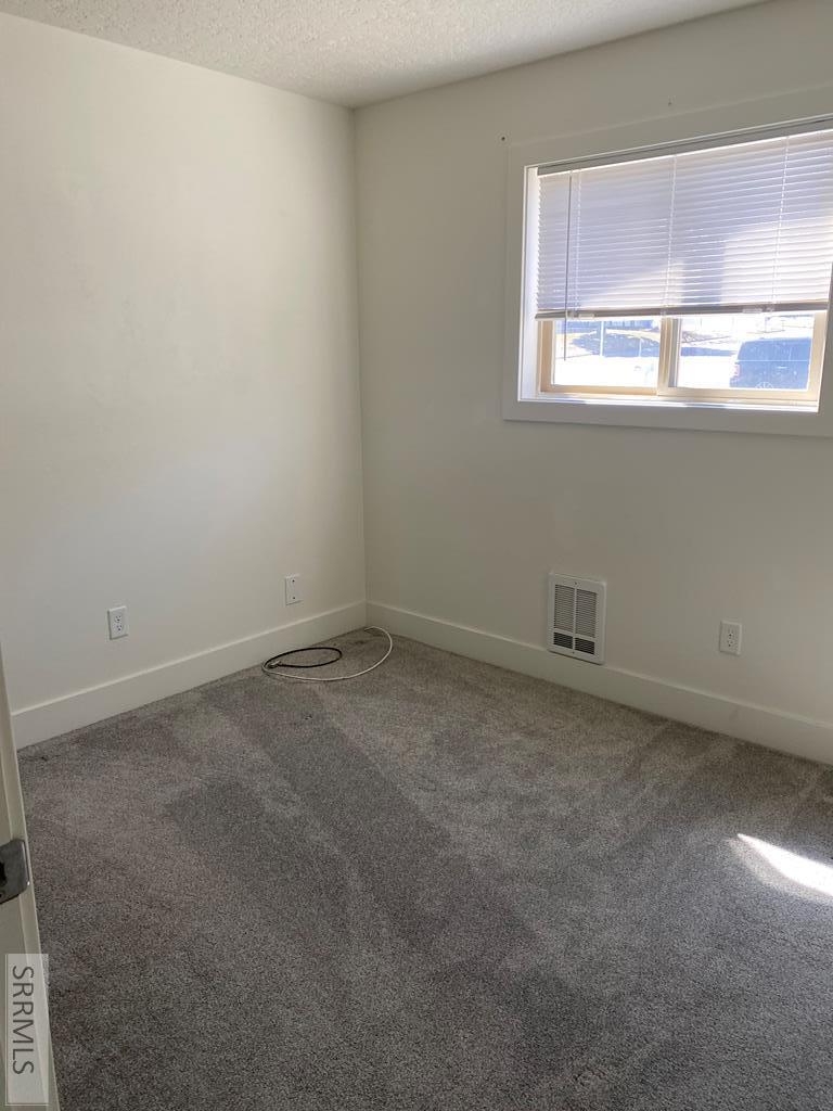 311 Skyline Drive Property Photo 10