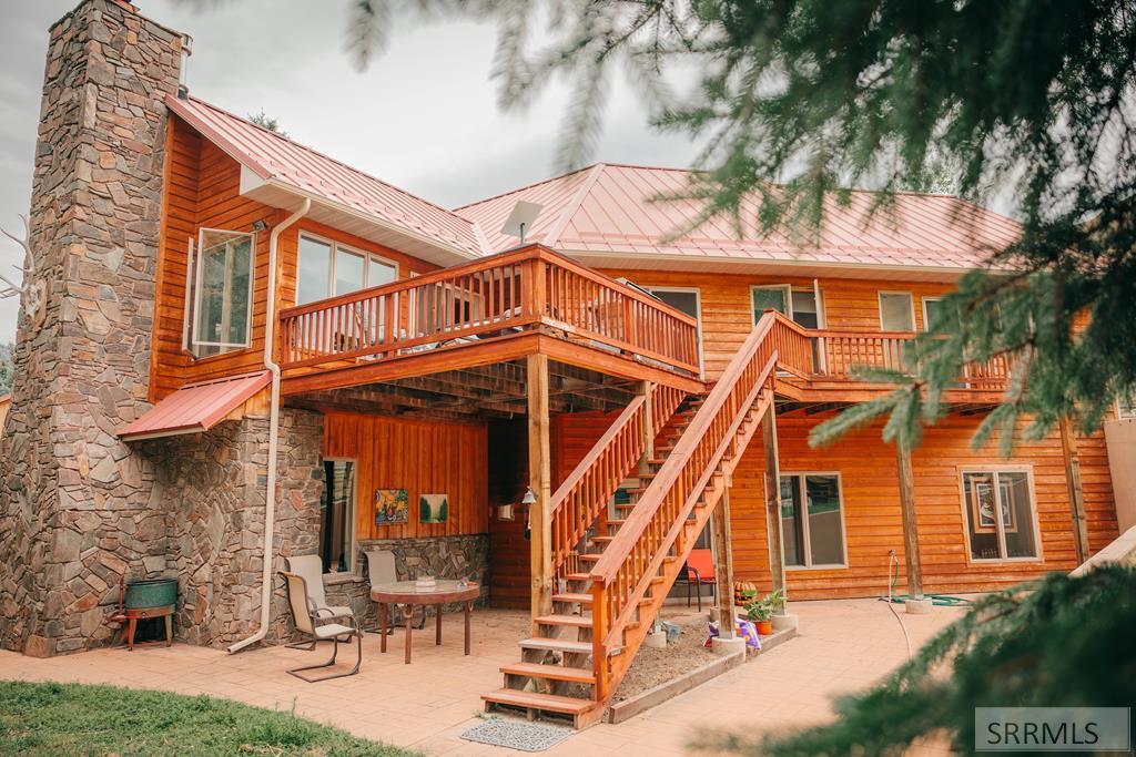 445 Panther Creek Road