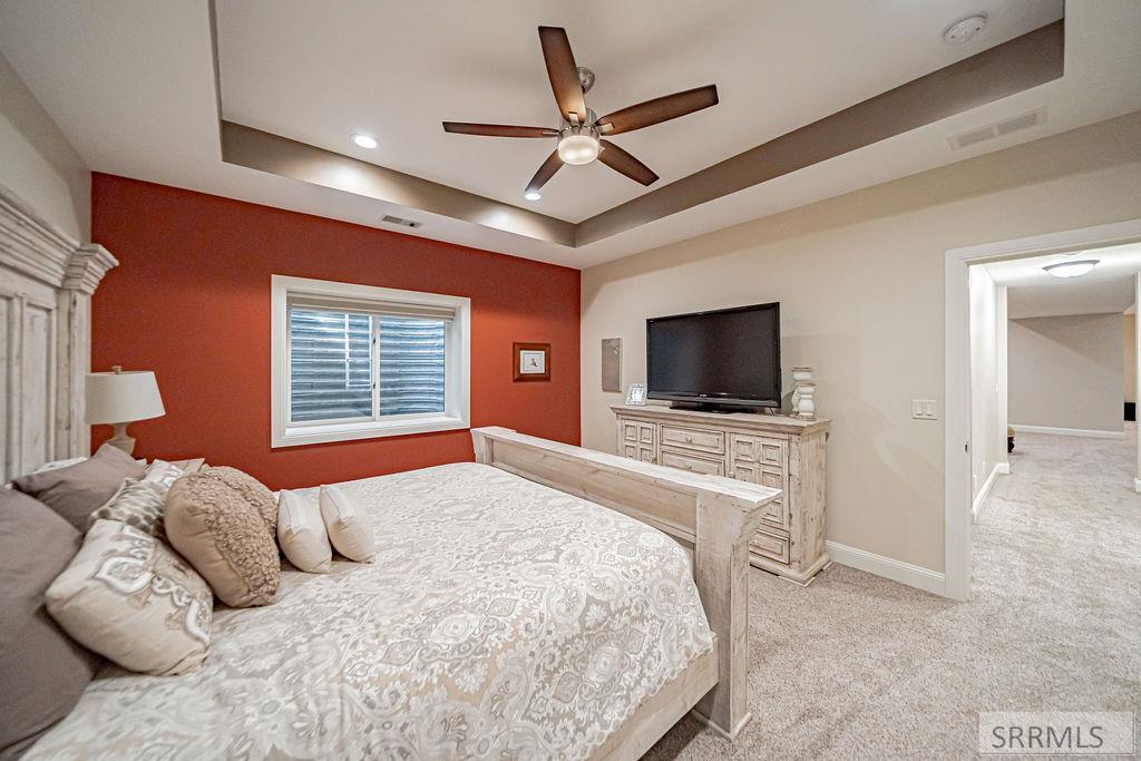 92 Swan Valley Meadows Drive Property Photo 42