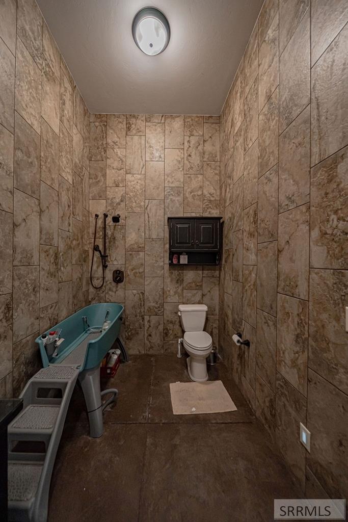 92 Swan Valley Meadows Drive Property Photo 49