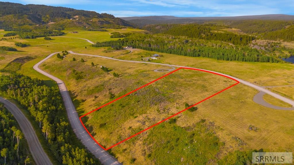1593 Sharptail Road Property Photo 10