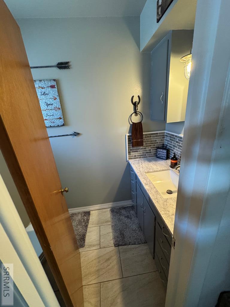 440 S Hwy 93 Property Photo 4