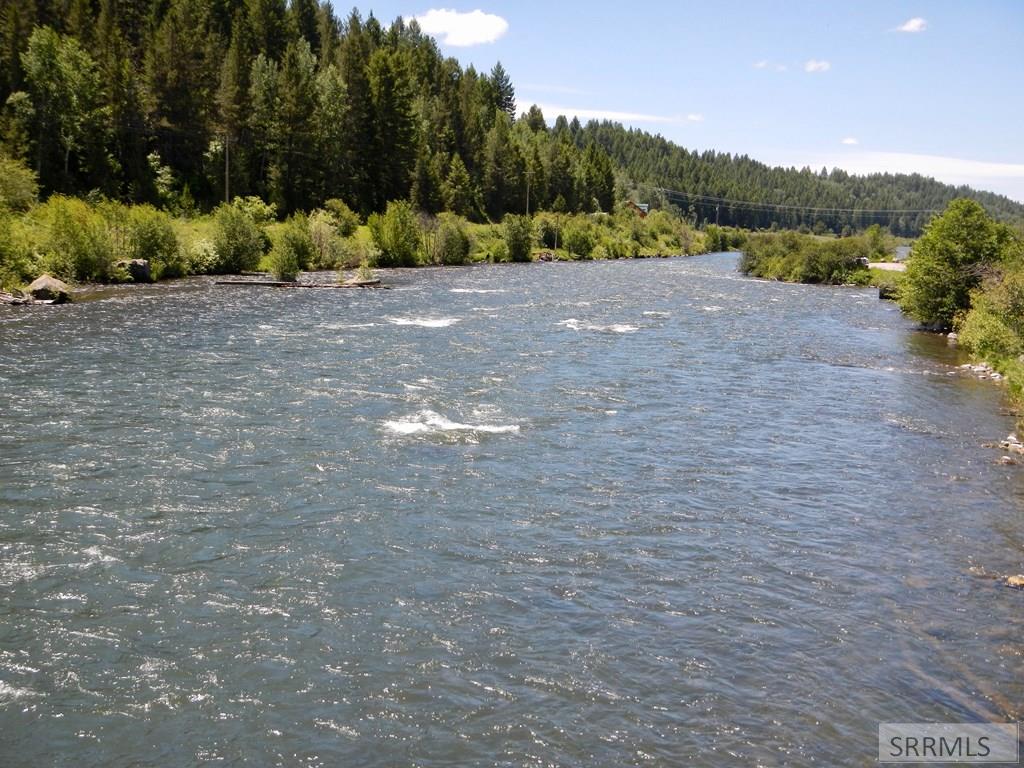 1628 Teton View Drive Property Photo 7