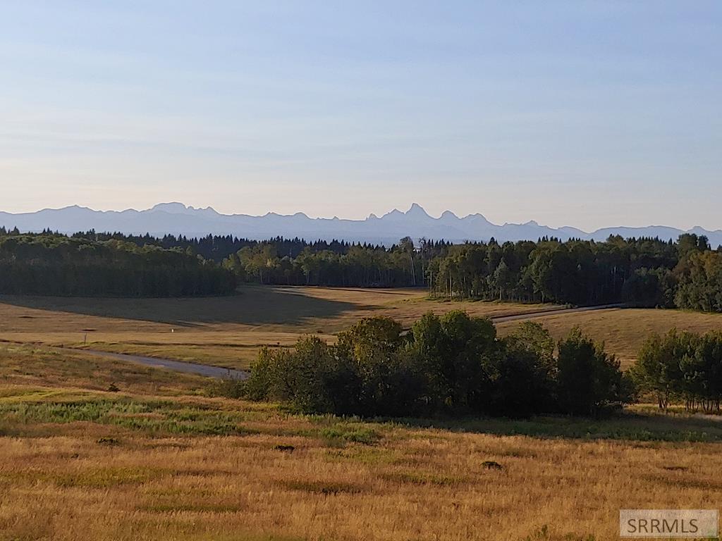1628 Teton View Drive Property Photo 19