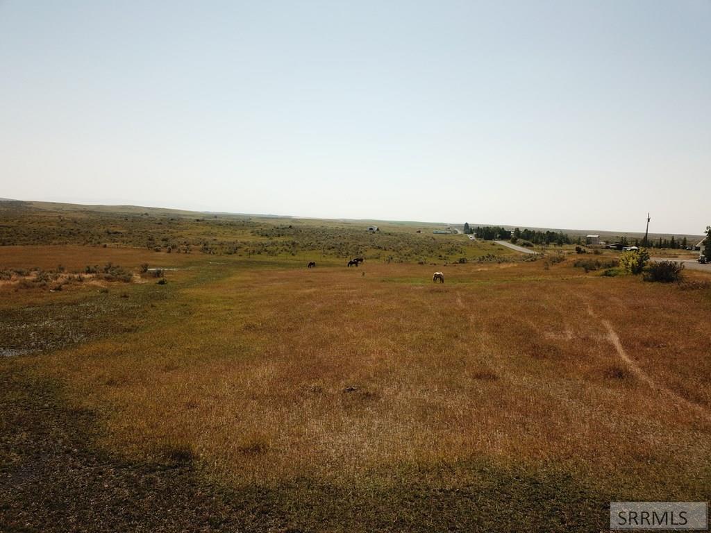 750 N 3100 E Property Photo 9
