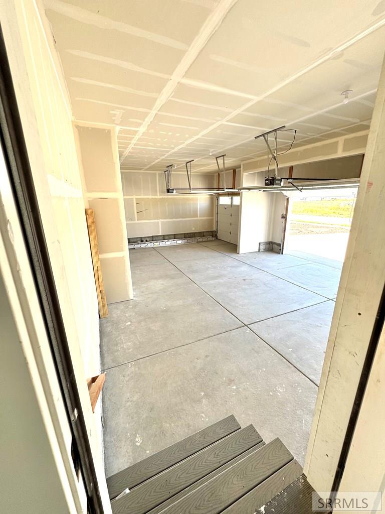 3768 E 356 N Property Photo 21