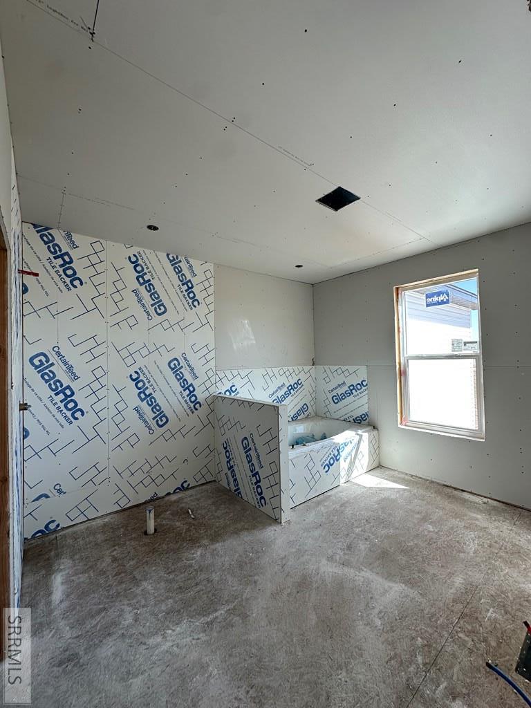 3764 E 356 N Property Photo 7