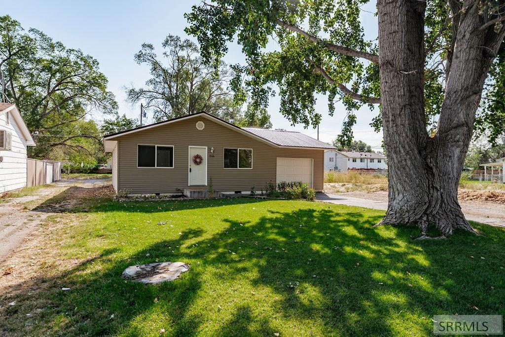 286 Rice Street Property Photo 4