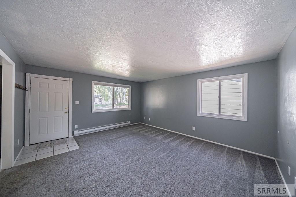 286 Rice Street Property Photo 7