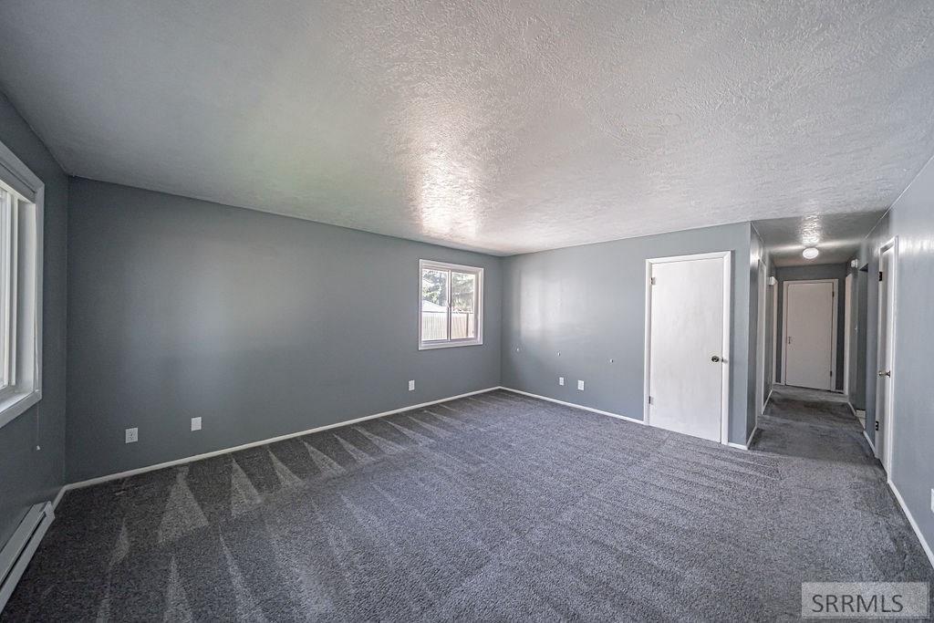 286 Rice Street Property Photo 8