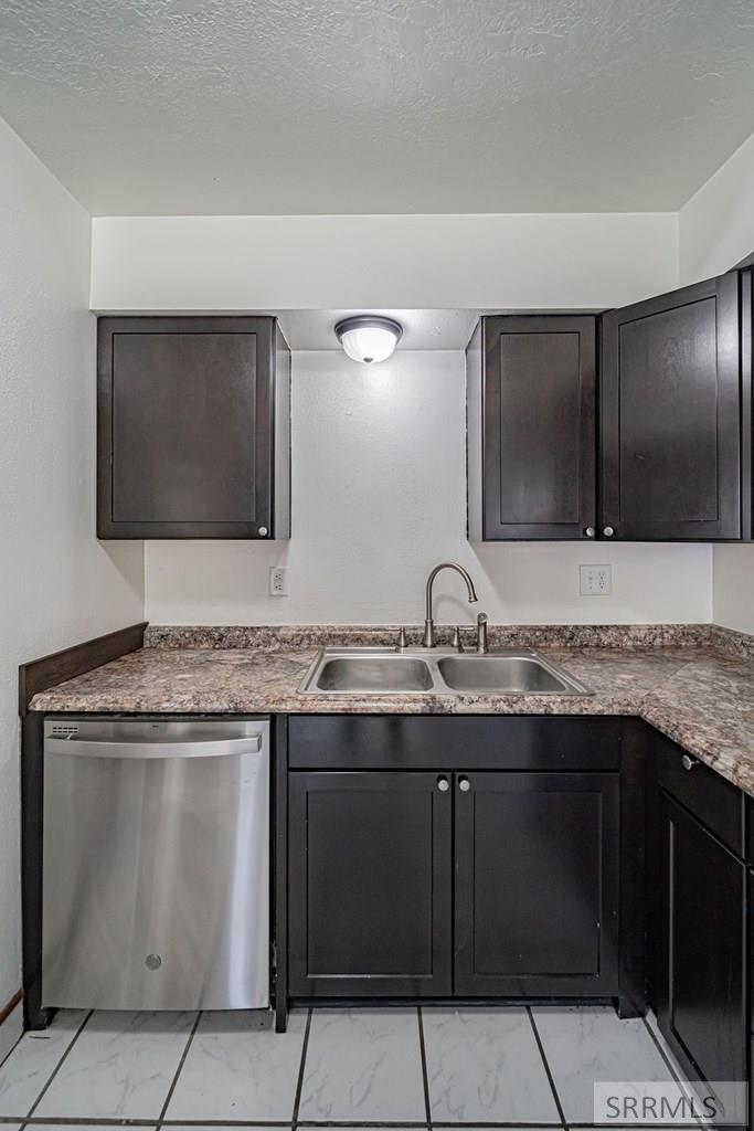 286 Rice Street Property Photo 18