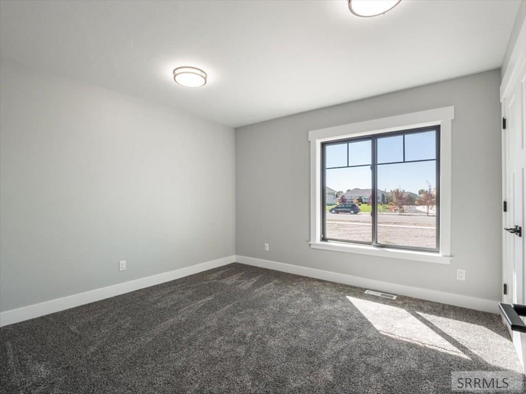 832 Oak Hill Way Property Photo 16