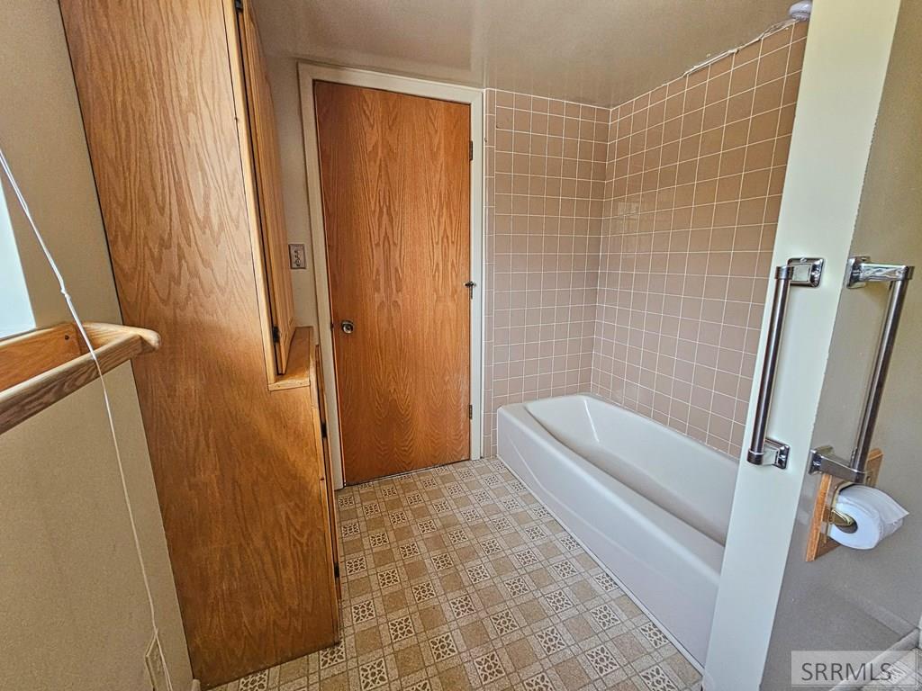 41 Turner Circle Property Photo 27