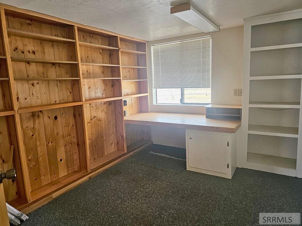 41 Turner Circle Property Photo 35