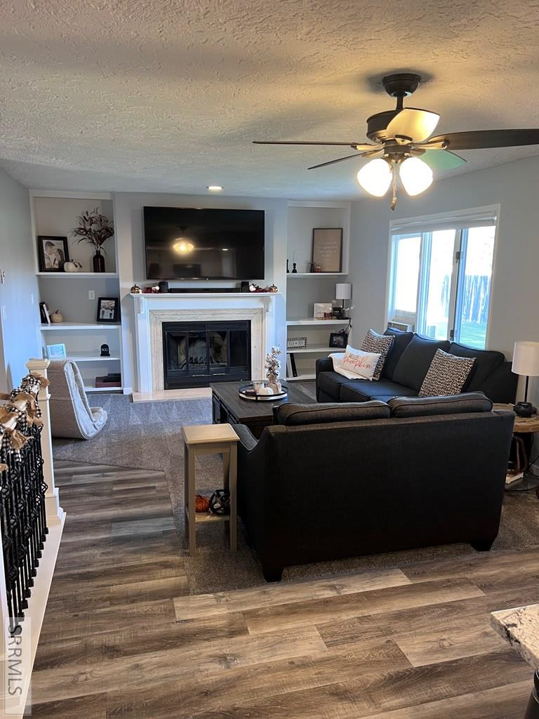 2921 Disney Drive Property Photo 11