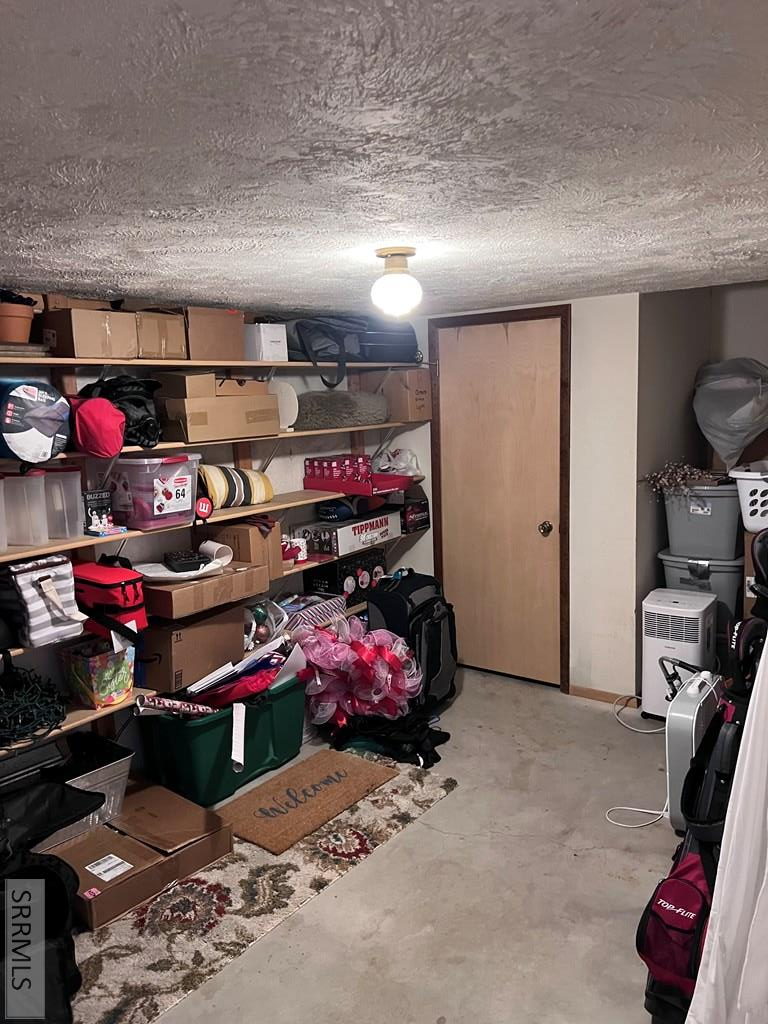 2921 Disney Drive Property Photo 27