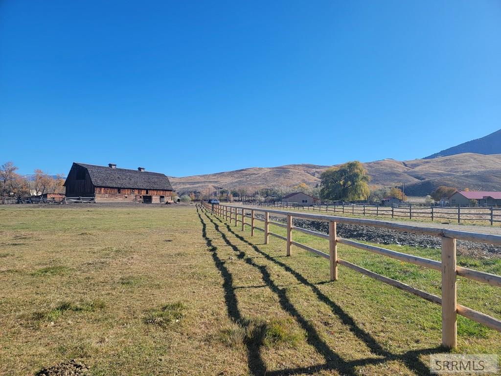 Lot 1 Golden Leaf Lane Property Photo 6