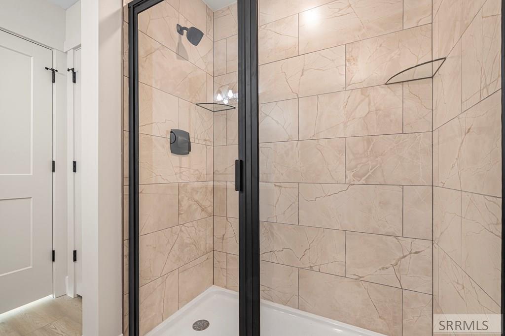 39 White Pine Lane Property Photo 16