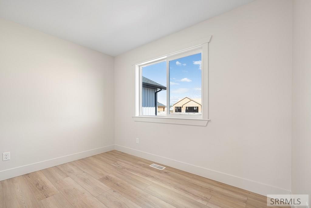 39 White Pine Lane Property Photo 20