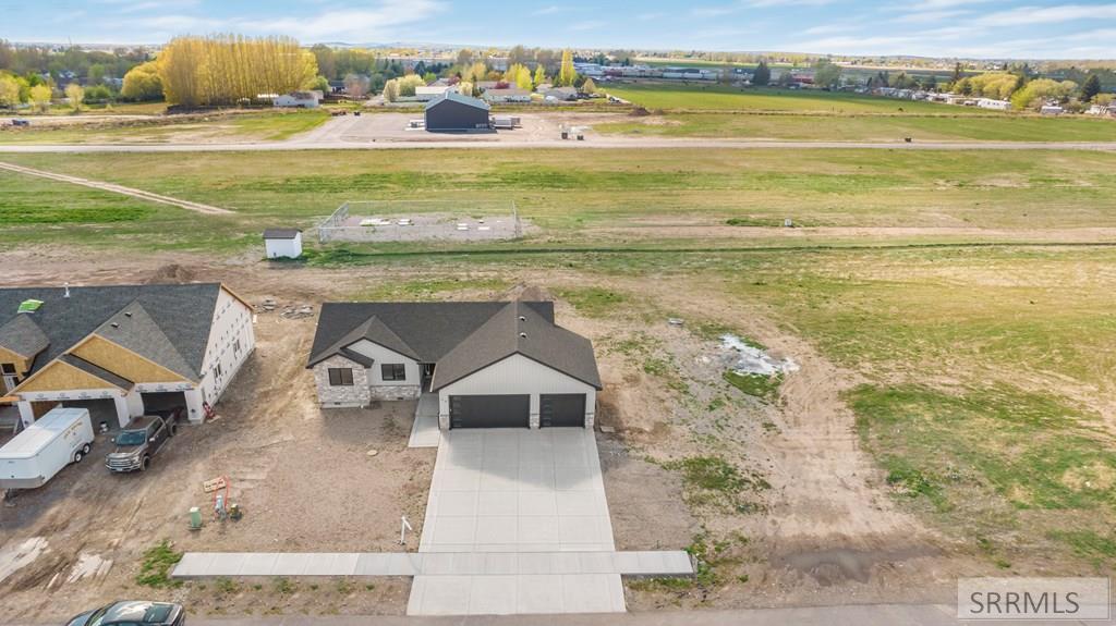 39 White Pine Lane Property Photo 28