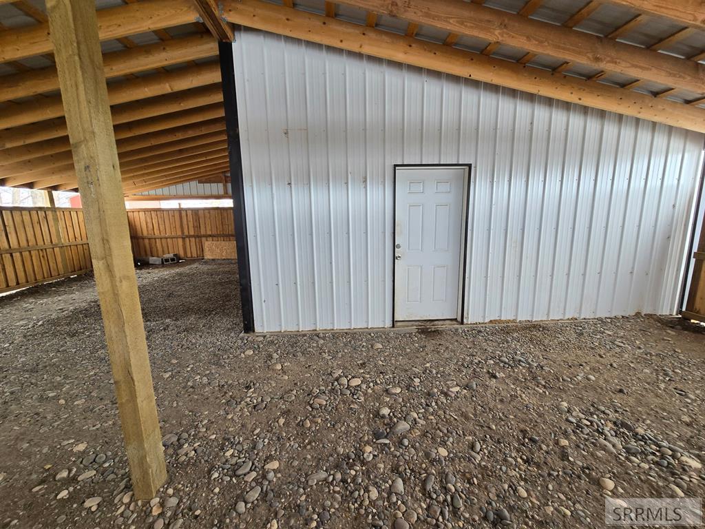 1676 W 700 N Property Photo 10