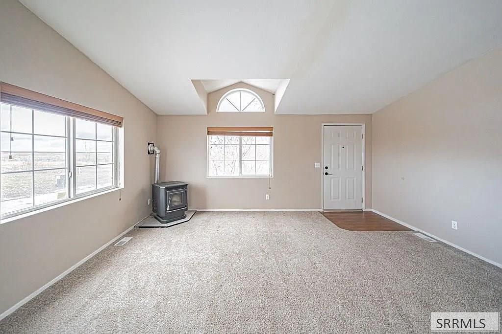 1676 W 700 N Property Photo 34
