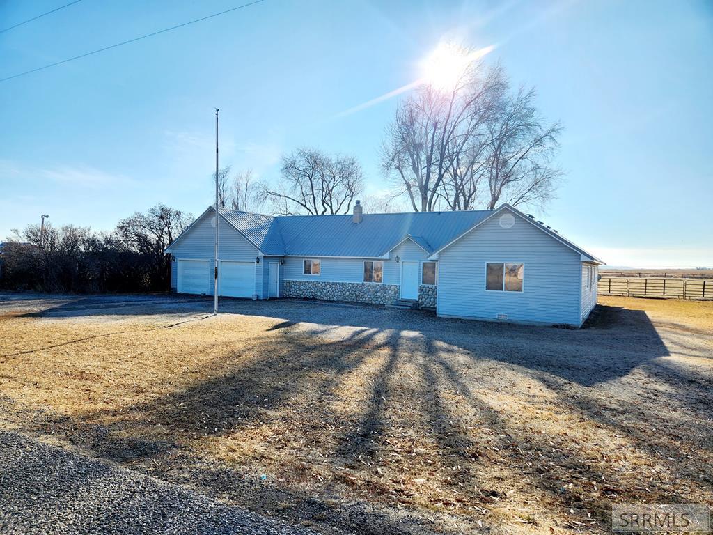 2768 E 700 N Property Photo