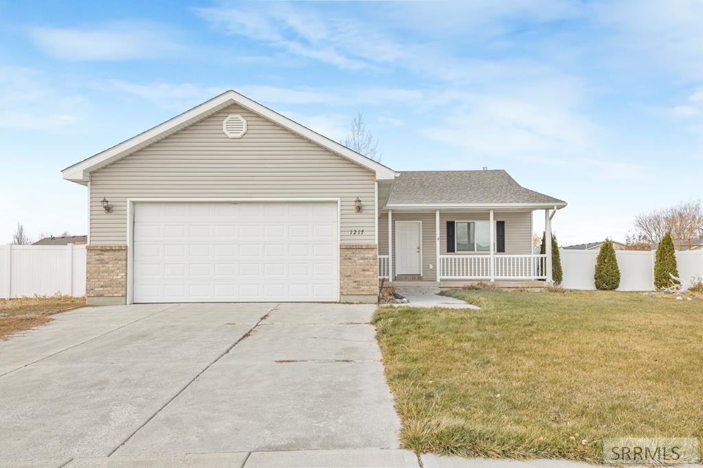 1217 Preston Drive Property Photo
