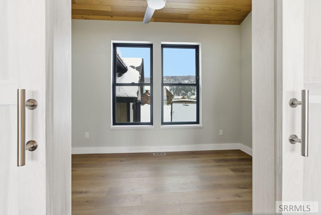 623 Royal Elk Circle Property Photo 29