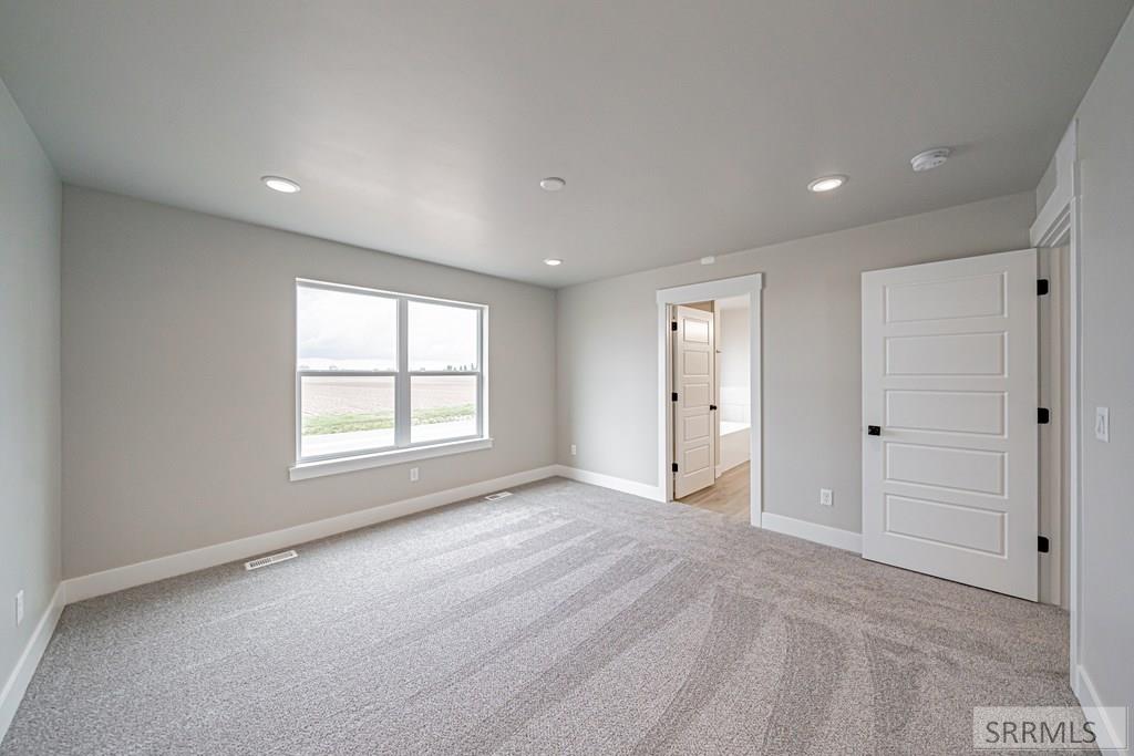 5590 Trueman St # C Property Photo 10