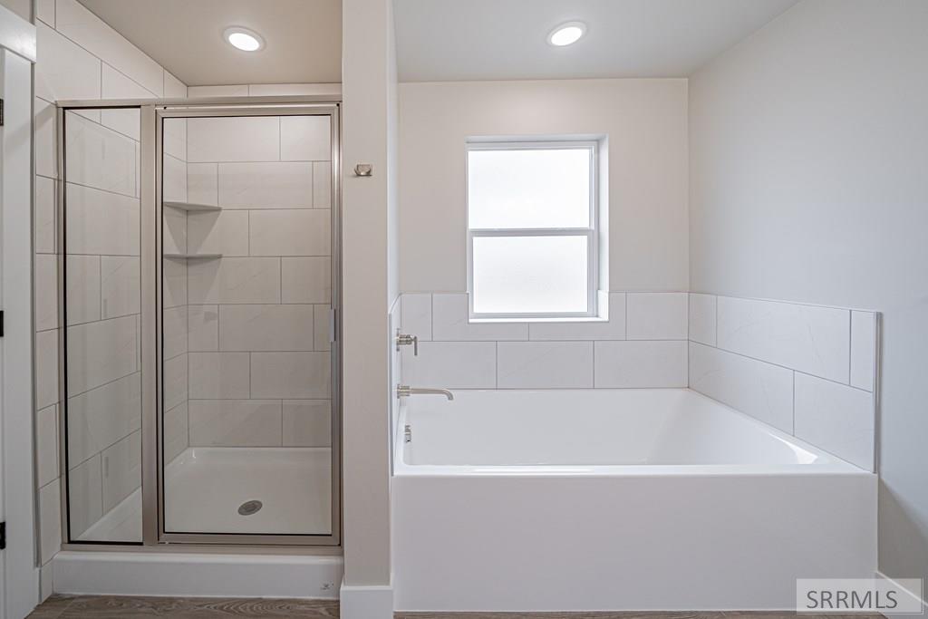 5590 Trueman St # C Property Photo 12