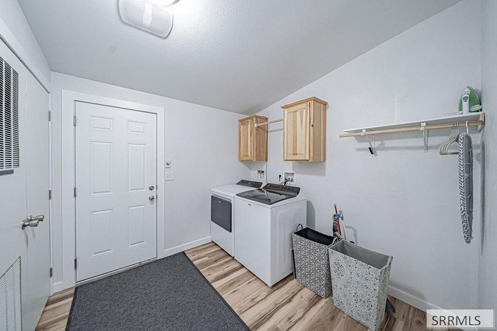 2821 E 700 N Property Photo 28
