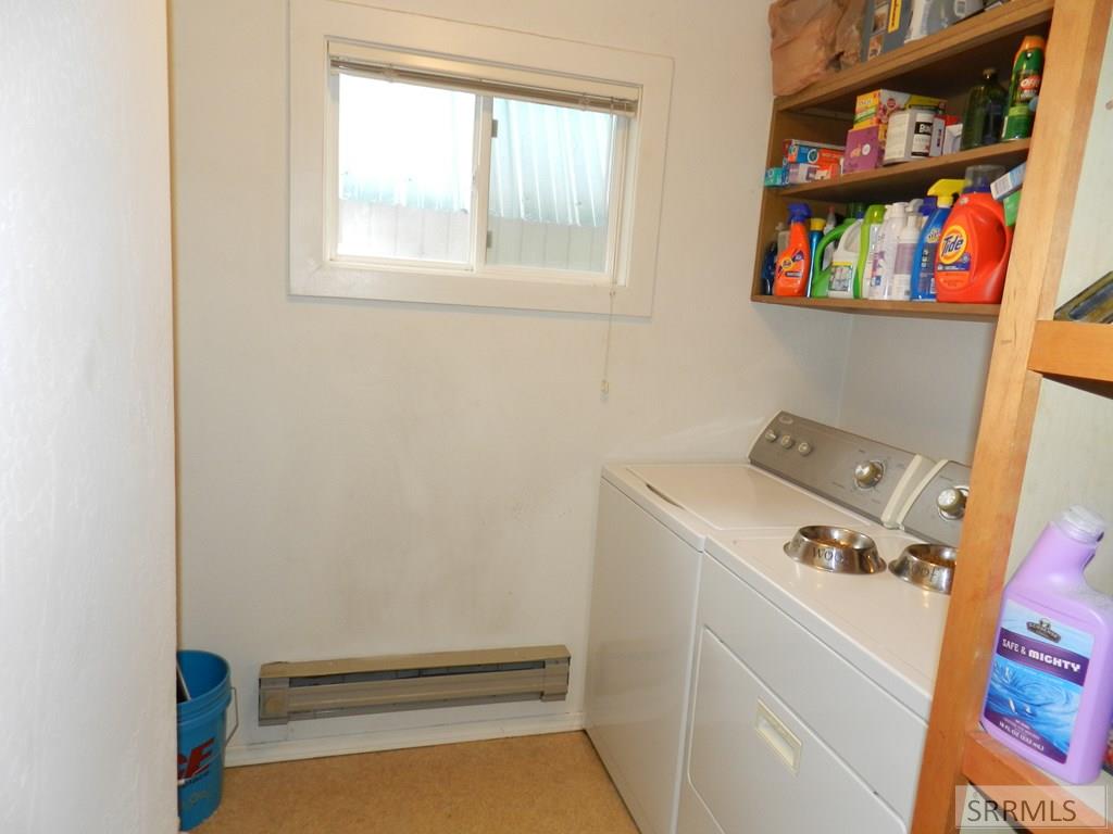 109 Lena Street Property Photo 26