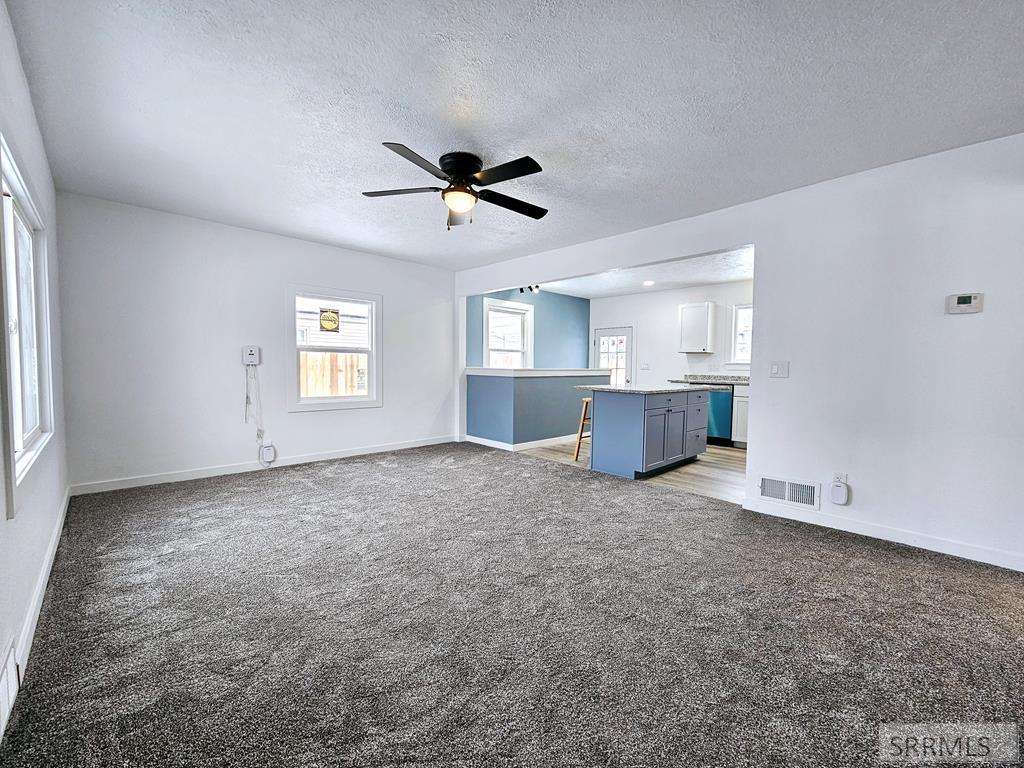 261 Dunbar Drive Property Photo 13