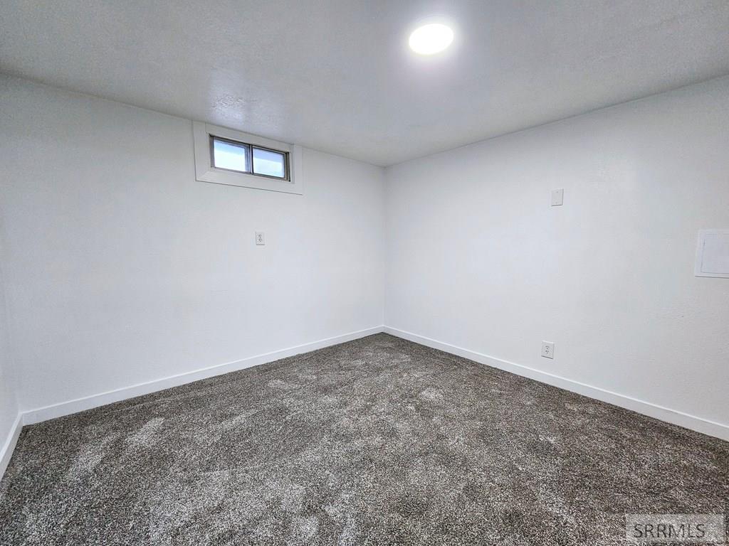 261 Dunbar Drive Property Photo 24