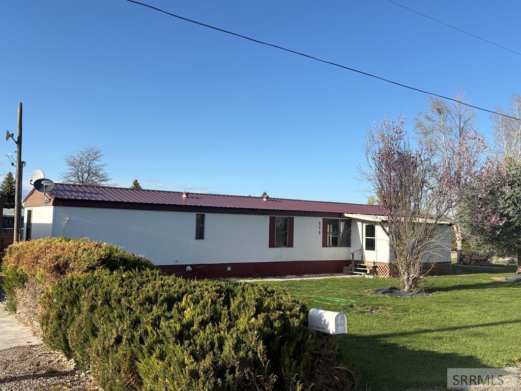 575 Washington Property Photo 1