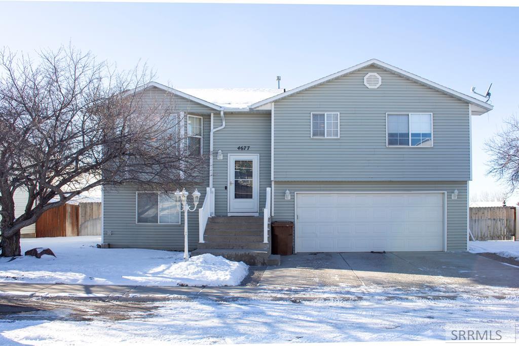 4677 Mountain Park Road Property Photo