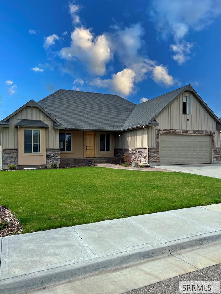 2612 Eastview Drive Property Photo