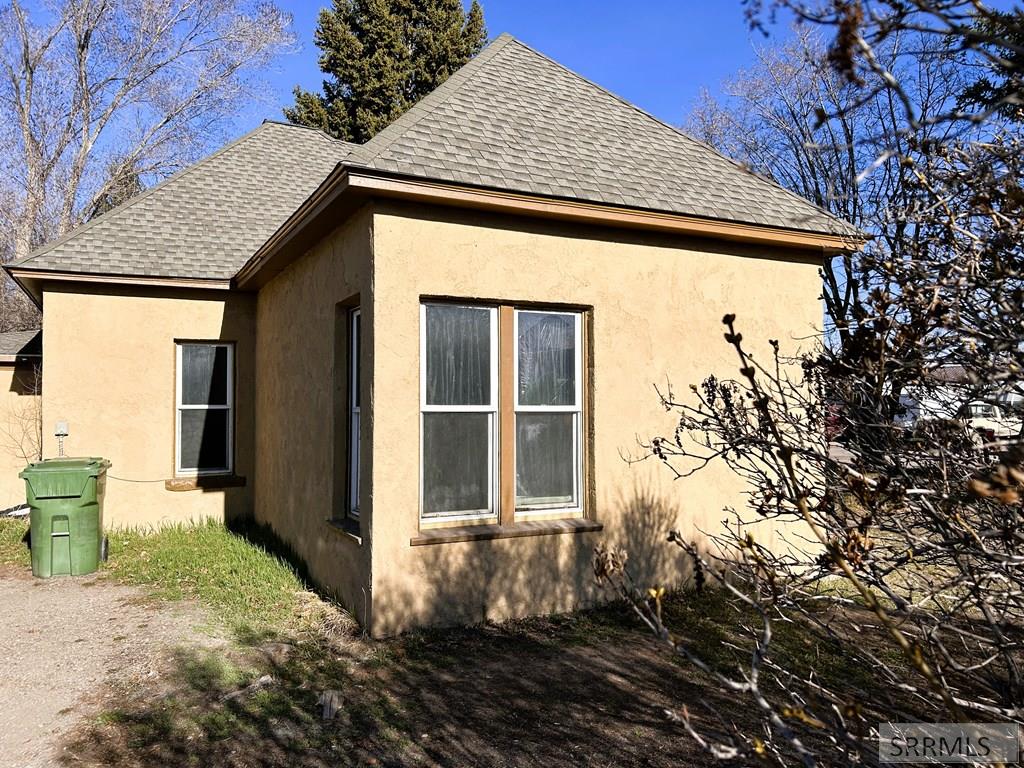 407 Lena Street Property Photo 7