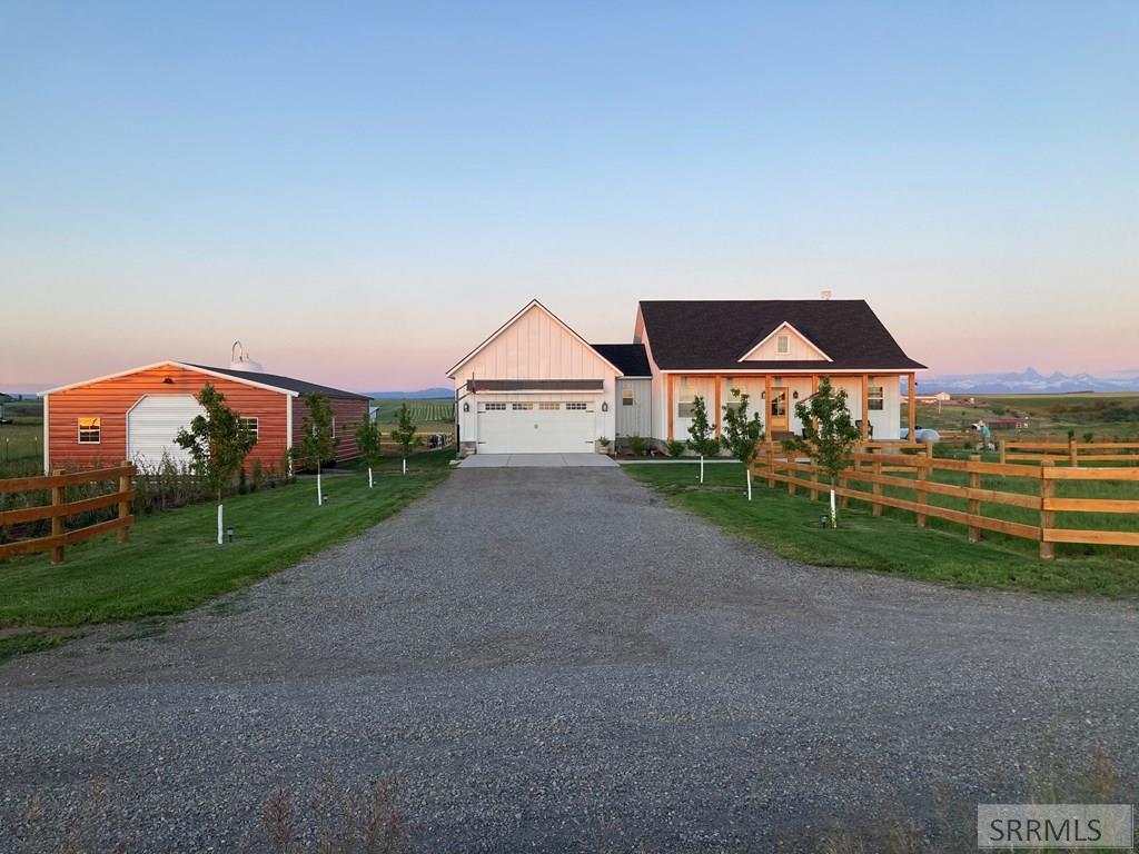 1119 N Harvest Lane Property Photo