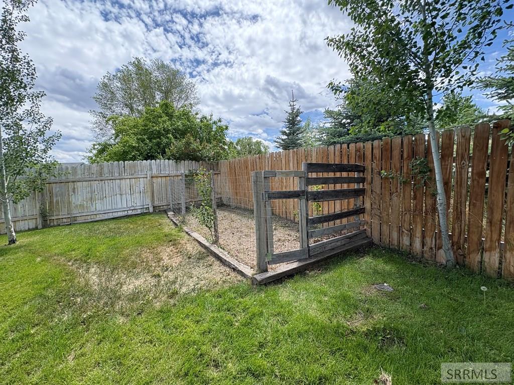 1110 S 10th Street Property Photo 37