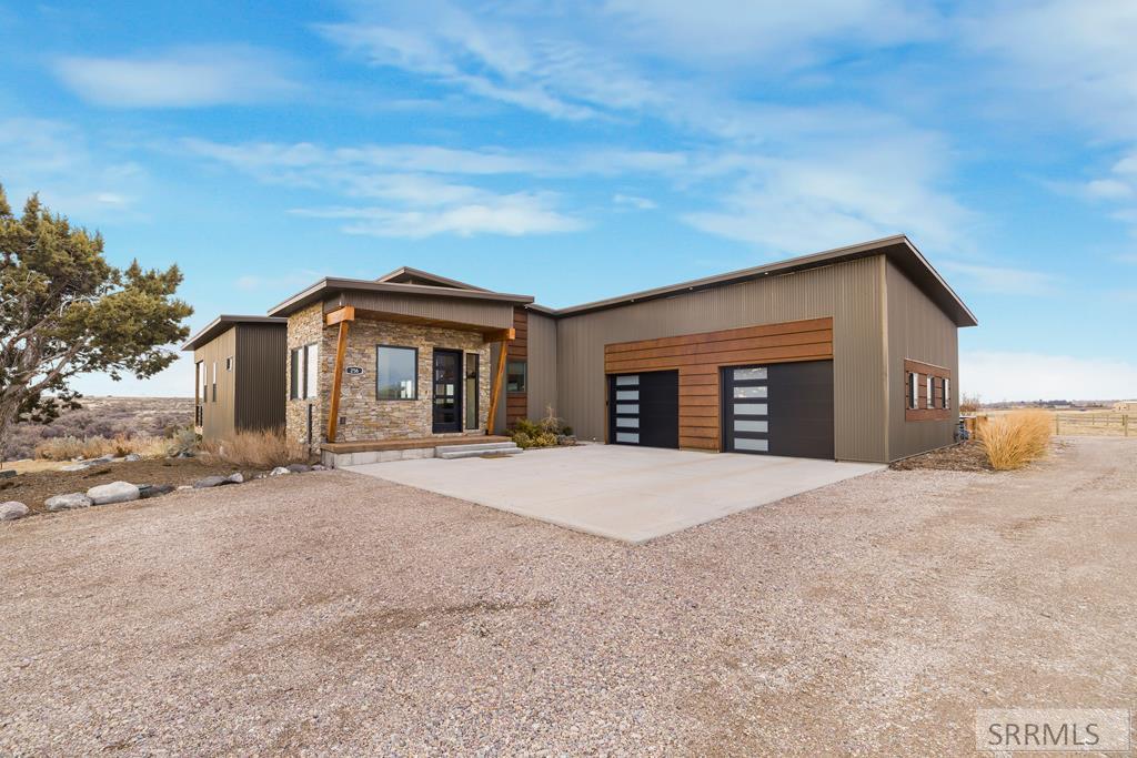 256 Snake River Drive Property Photo
