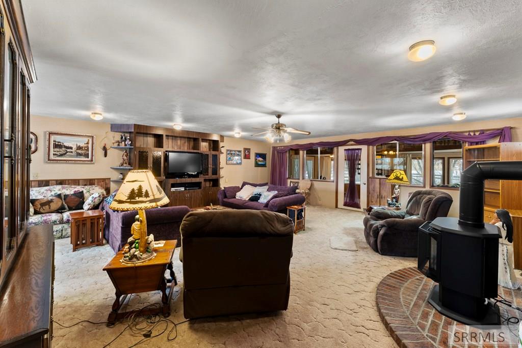 695 N 550 E Property Photo 13