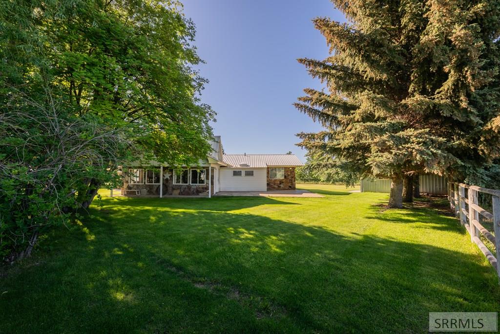 695 N 550 E Property Photo 38
